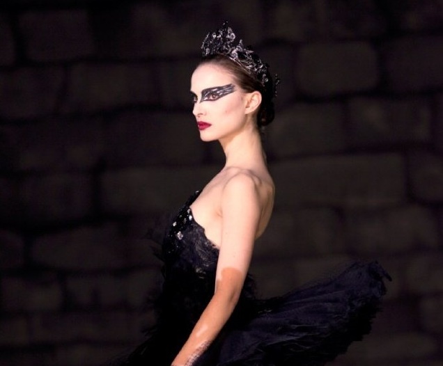Natalie Portman Black Swan Dior Dress Natalie Portmans Black Dior Gown at